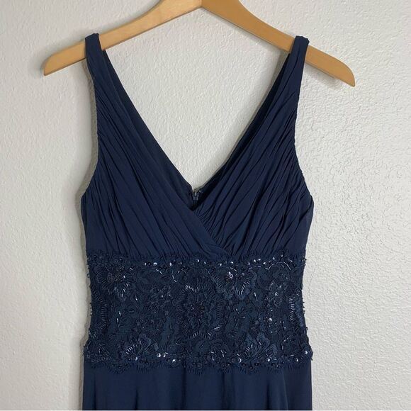 Tadashi Navy Blue Silk Beaded V-Neck Formal Mini Dress Size 4 - Picture 2 of 6